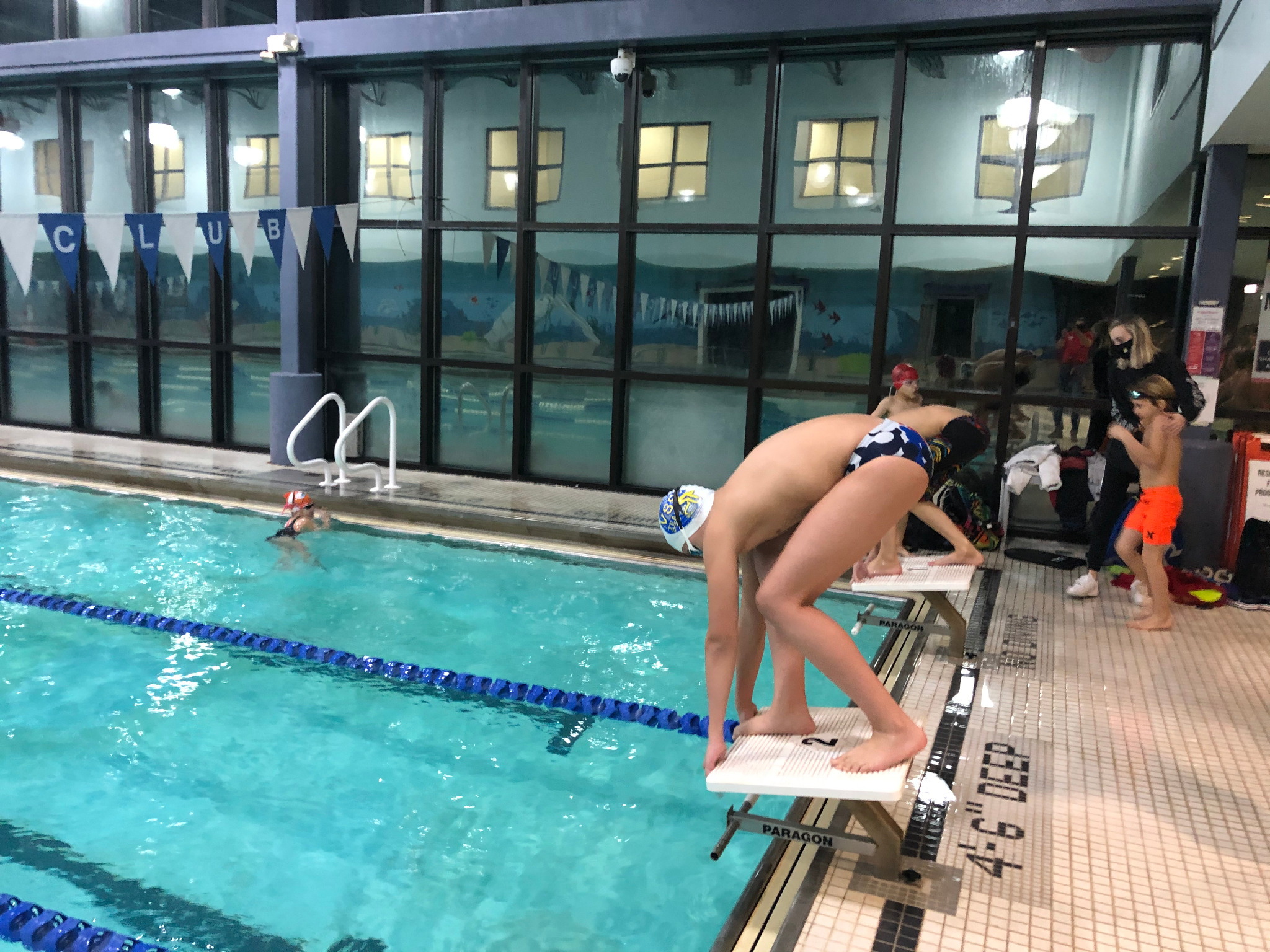Swimmer practicing a racing start